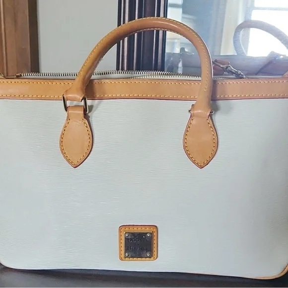 Dooney & Bourke White and Tan Crossbody Bag - Picture 1 of 9